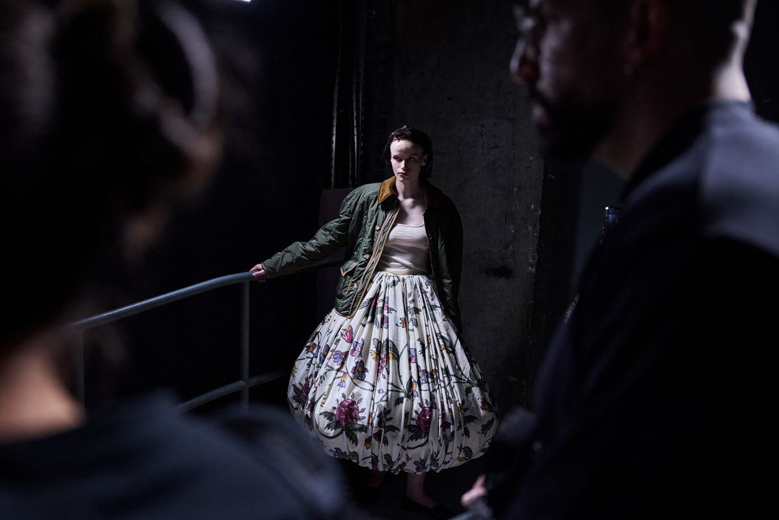 Une vue dans les coulisses lors du SS Daily Show à la London Fashion Week en février.