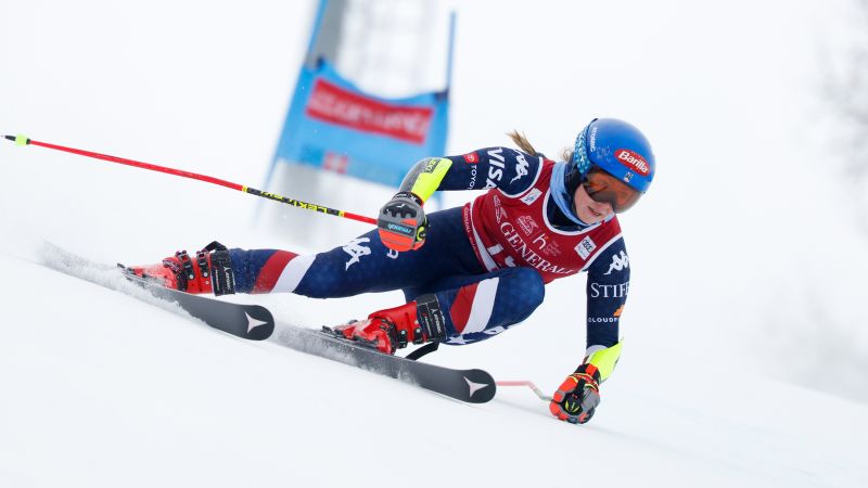 Mikaela Shiffrin fails to qualify for second run in giant slalom event for first time since 2012