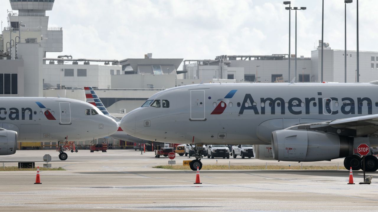 MIAMI, FLORIDA - FEBRUARY 19: American Airlines planes on the tarmac at the Miami International Airport on February 19, 2025 in Miami, Florida. The carrier announced that it is adding two new routes from LGA servicing two cities in South Carolina: Charleston and Myrtle Beach. (Photo by Joe Raedle/Getty Images)