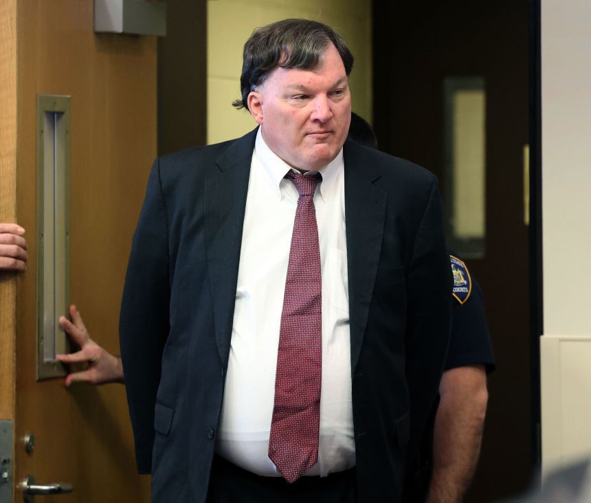 Rex Heuermann appears at Suffolk County Court for a status conference on February 25 in Riverhead, New York.