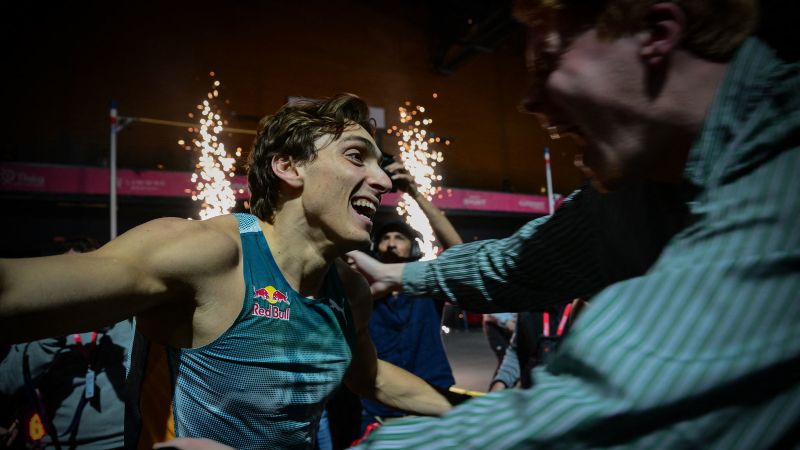 Mondo Duplantis breaks pole vault world record for 11th time, while his debut single plays around the stadium