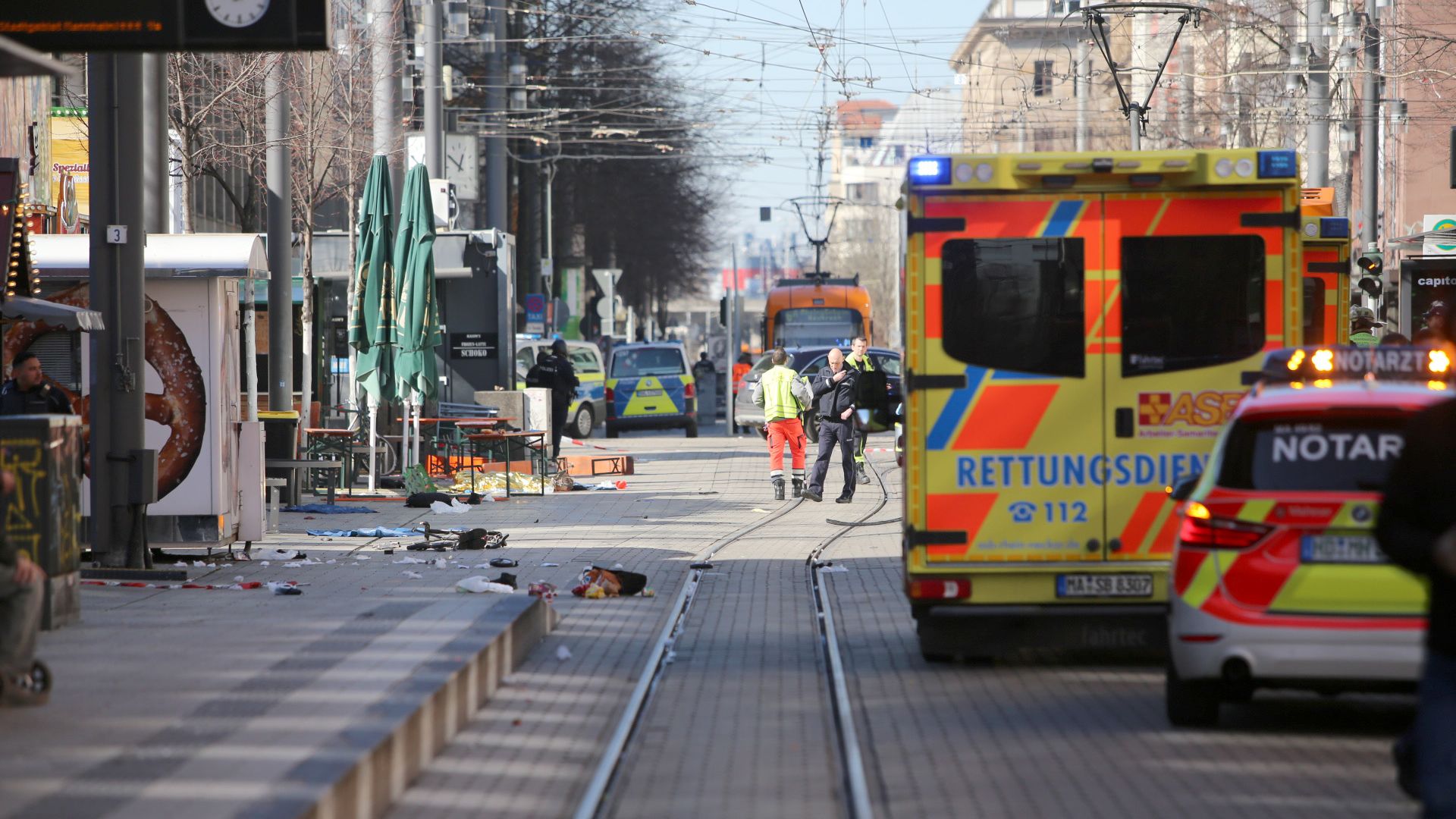 car crashes into crowd in mannheim
