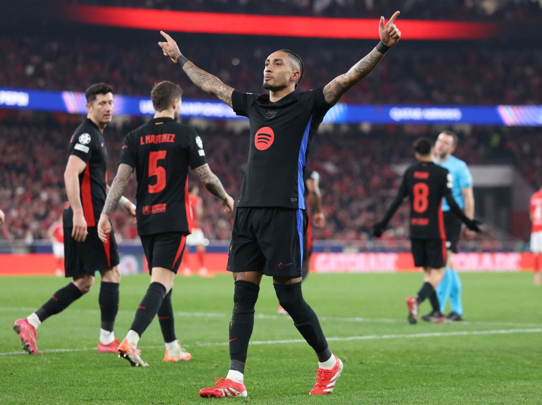 ​​Raphinha, el héroe del FC Barcelona en el Estadio da Luz de Lisboa el 5 de marzo de 2025.