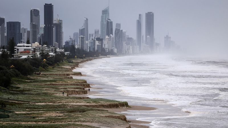 Tropical Cyclone Alfred whips up wind, rain on slow march to Australian coast Tropical Cyclone Alfred whips up wind, rain on slow march to Australian coast