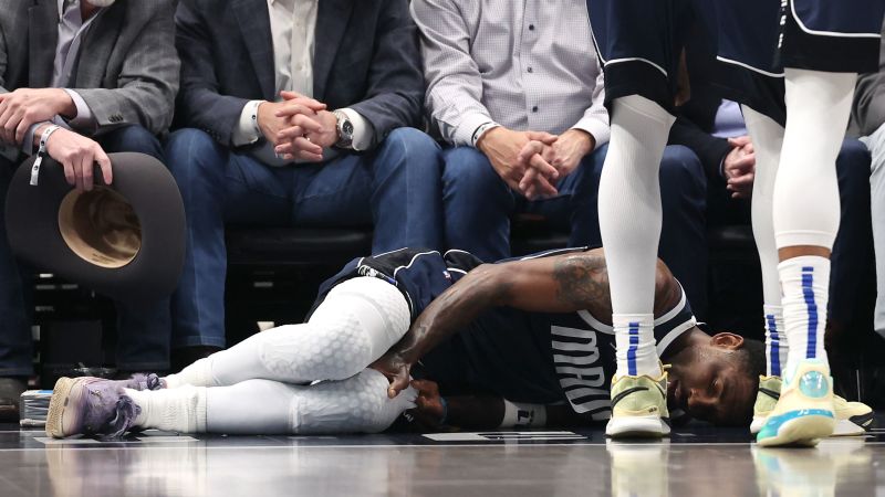 Dallas Mavericks star Kyrie Irving suffers torn ACL, likely out for the rest of the season