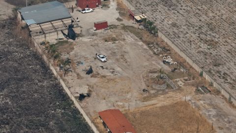 Vista aérea del Rancho Izaguirre en la comunidad La Estanzuela, donde el colectivo 'Guerreros Buscadores' ubicó tres crematorios humanos mientras buscaban a sus familiares en Teuchitlán, estado de Jalisco, México, el 10 de marzo de 2025.