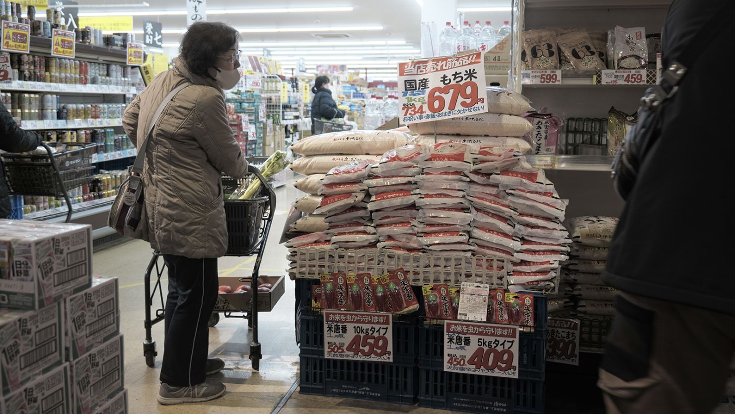 Rice crisis: Japan releases strategic reserves to ease prices | CNN