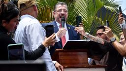 El presidente de Costa Rica Rodrigo Chaves en San José el 18 de marzo de 2025.
