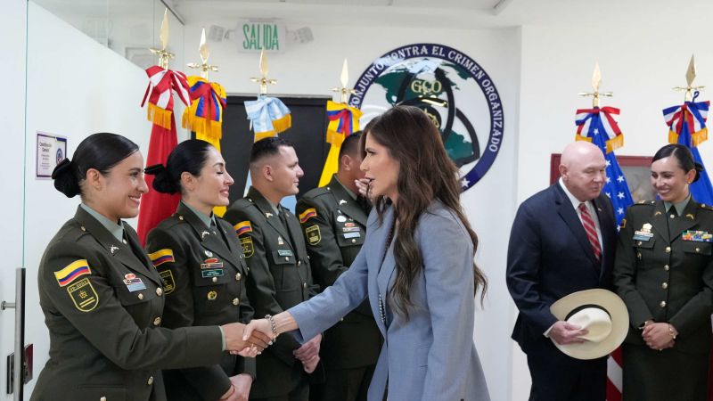 La secretaria de Seguridad Nacional de EE.UU. visita a Colombia como parte de su gira por Latinoamérica
