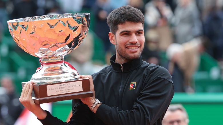 Alcaraz celebrates winning the Monte-Carlo Masters.