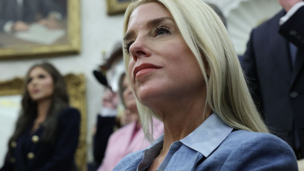 WASHINGTON, DC - APRIL 14: Pam Bondi, U.S. Attorney General, listens as U.S. President Donald Trump meets with President Nayib Bukele of El Salvador in the Oval Office of the White House on April 14, 2025 in Washington, DC. Trump and Bukele were expected to discuss a range of bilateral issues including the detention of Kilmar Armando Abrego Garcia, who has been held in a prison in El Salvador since March 15.  (Photo by Win McNamee/Getty Images)