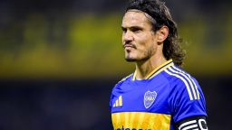 Edinson Cavani de Boca Juniors durante un partido del Torneo Apertura Betano 2025 el 19 de abril de 2025 en Buenos Aires, Argentina.