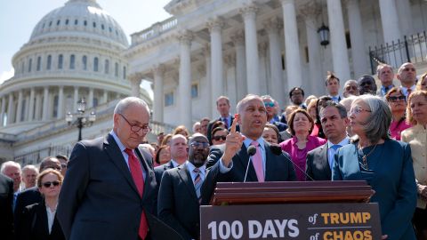 WASHINGTON, DC - APRIL 30: House Minority Leader Hakeem Jeffries (D-NY) (C) joins Senate Minority Leader Charles Schumer (D-NY) and dozens of fellow Democratic lawmakers to mark the first 100 days of President Donald Trump's second term in the White House on the East Steps of the U.S. Capitol on April 30, 2025 in Washington, DC. Democrats have been highly critical of the scope and methods of Trump's work to transform the federal government, including sweeping tariffs, clashing with colleges and universities, shrinking of the federal workforce, and attacking the judiciary and journalists. (Photo by Chip Somodevilla/Getty Images)