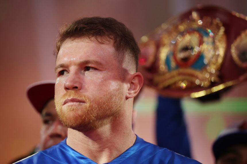 Álvarez se ha clasificado constantemente a lo largo de su carrera cerca de la parte superior de la clasificación de libra por libra del boxeo.