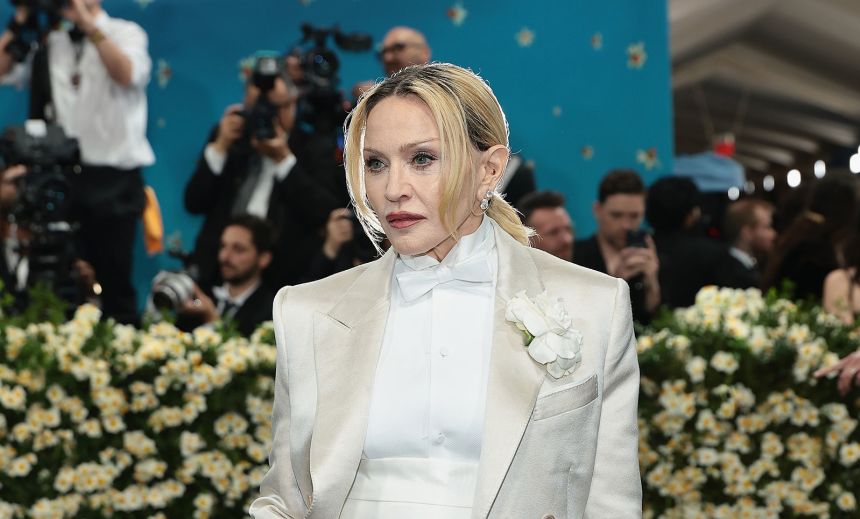 Mayıs ayında burada fotoğrafı görülen Madonna, Papa Leo'dan Gazze'yi ziyaret etmesini ve "çok geç olmadan çocuklara ışığını götürmesini" istedi.
