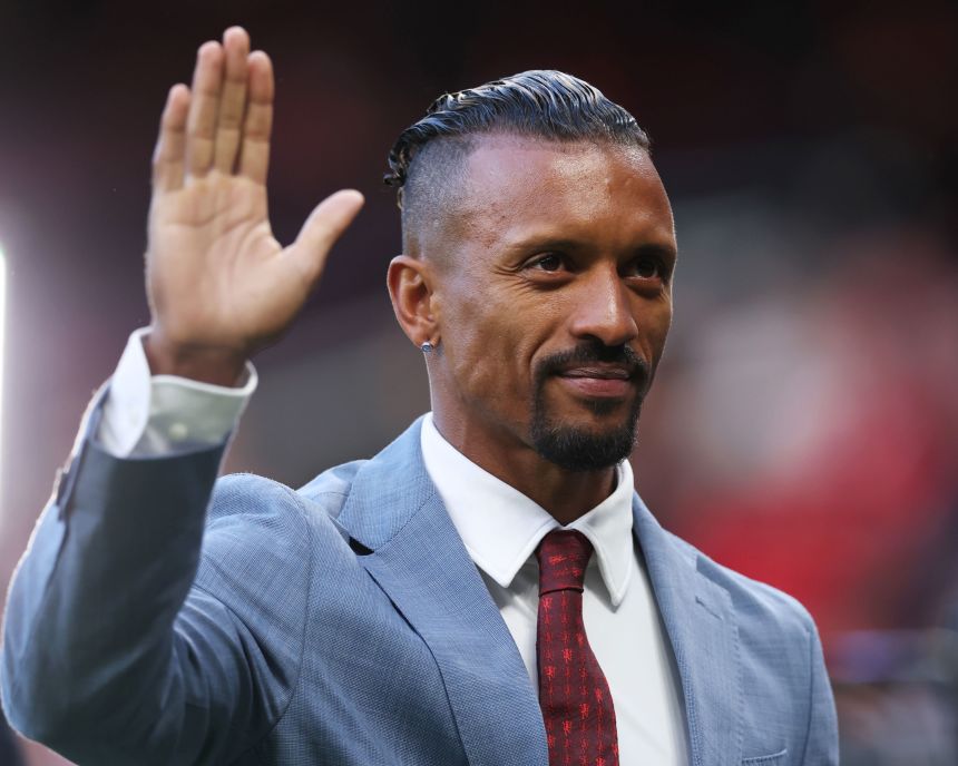 Nani acknowledging fans ahead of the UEFA Europa League 2024/25 semifinal second leg against Athletic Bilbao at Old Trafford on May 8.