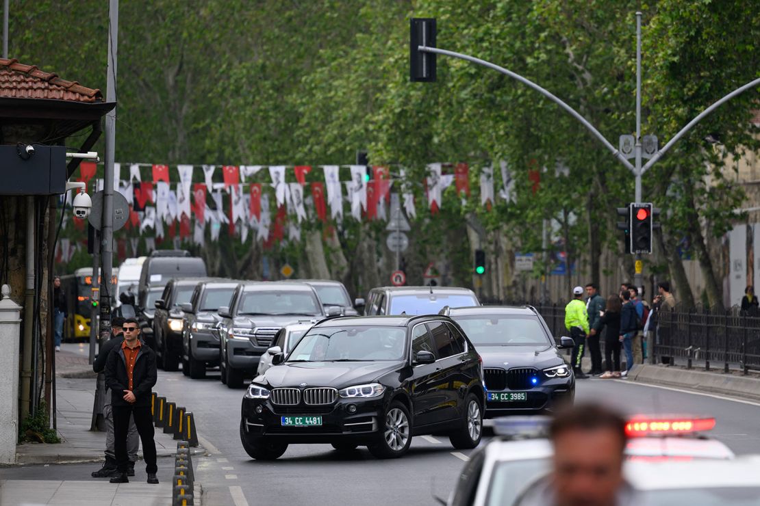 A convoy arrives as Ukrainian and Russian delegates meet for peace talks at the office of the Turkish president in Dolmabahce Palace, Istanbul, on May 16, 2025.