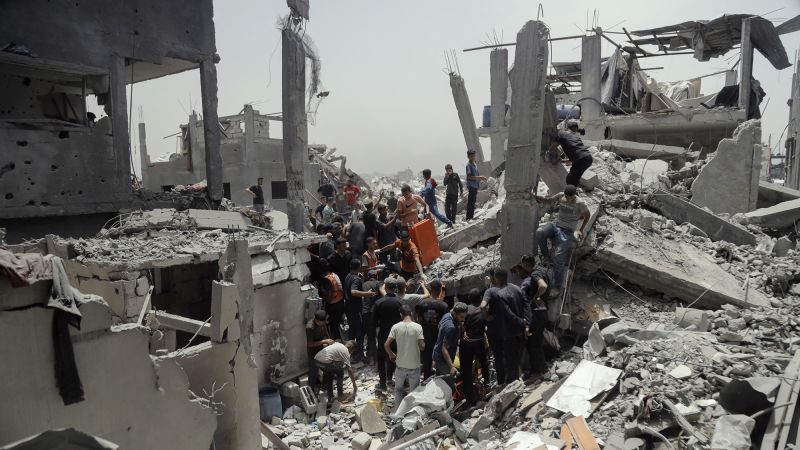 Israel pushes deeper into Gaza as Netanyahu warns of losing allies over looming famine. Here’s what we know