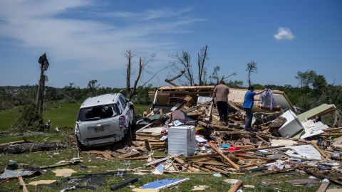LONDON, KENTUCKY - MAY 17: Community  and crews clean up debris in the neighborhood of Sunshine Hills on May 17, 2025 in London, Kentucky. A tornado struck communities in Somerset and London, Kentucky, leaving over 10 dead and more injured.  (Photo by Michael Swensen/Getty Images)