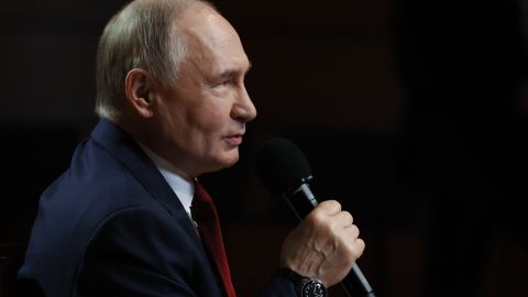 In this pool photograph distributed by the Russian state agency Sputnik, Russian President Vladimir Putin talks with students at the Sirius Educational Center in Sochi on May 19, 2025, after a telephone conversation with US President Donald Trump. (Photo by Alexander KAZAKOV / POOL / AFP) (Photo by ALEXANDER KAZAKOV/POOL/AFP via Getty Images)