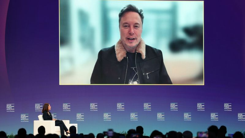 Елон Мъск казва че ще се придържа като изпълнителен директор