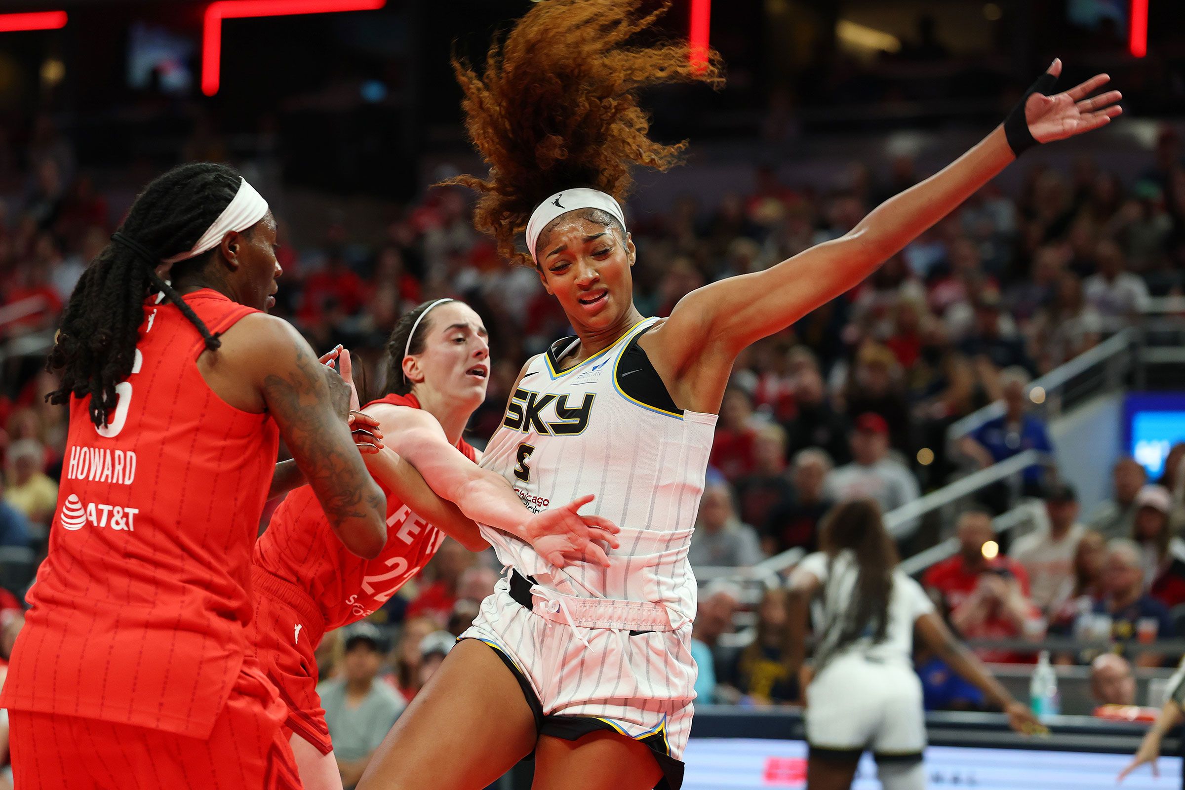 Caitlin Clark gets triple-double, flagrant foul for shoving Angel Reese in  season-opening win | CNN
