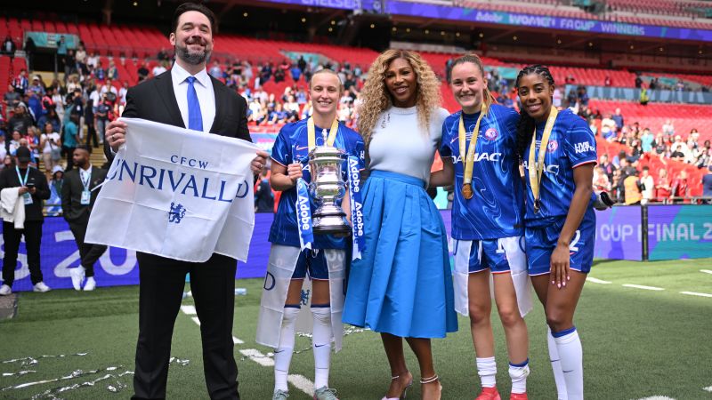 Alexis Ohanian: Reddit co-founder talks to CNN about investment into Chelsea Women and women’s sports