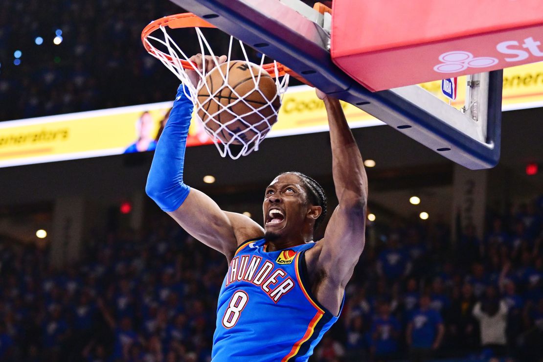 Oklahoma City Thunder forward Jalen Williams dunks in the second quarter.