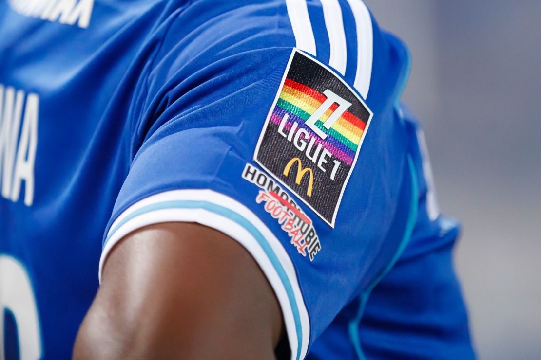 Both players concealed the Ligue 1 anti-homophobia emblem, pictured.