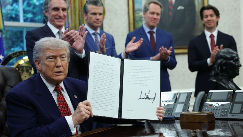 Trump signs executive orders that White House says will boost nuclear energy