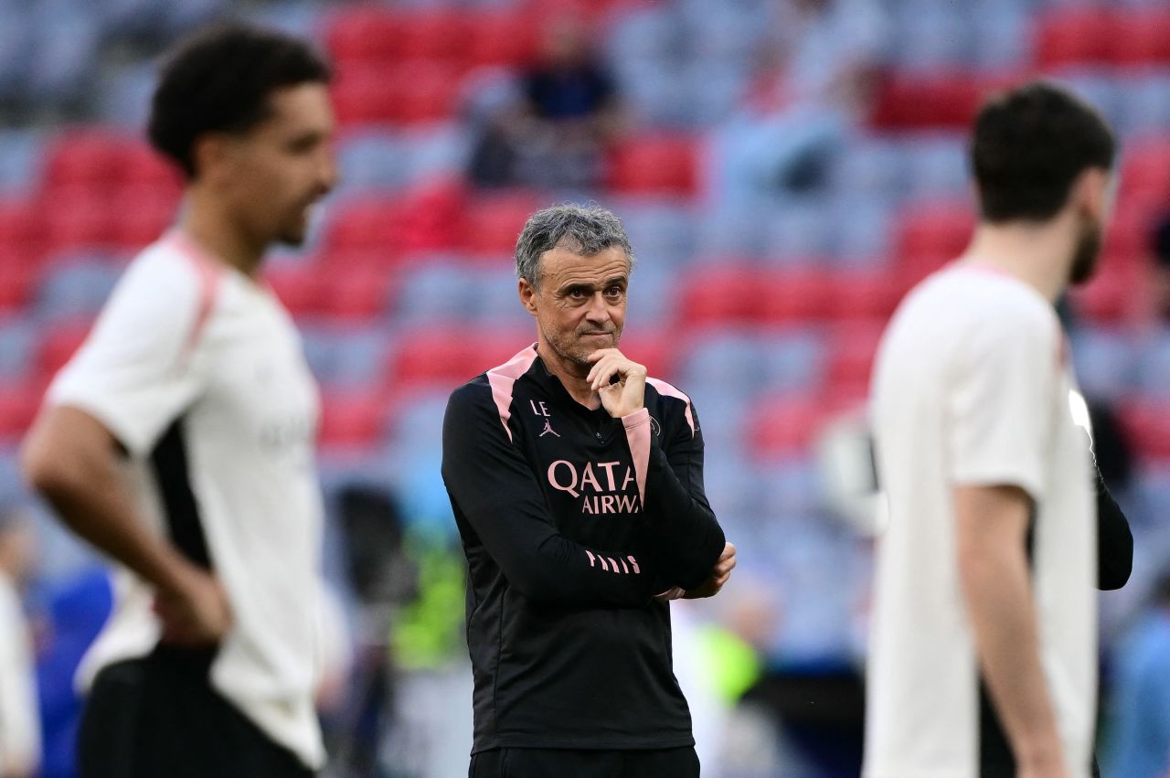 PSG manager Luis Enrique oversees his team's training session on Friday.