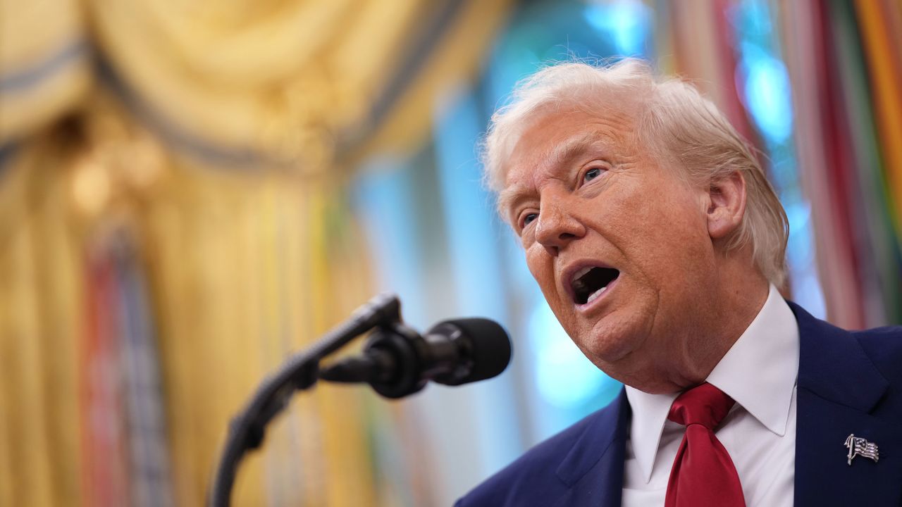 WASHINGTON, DC - MAY 28: U.S. President Donald Trump speaks during a swearing in ceremony for interim U.S. Attorney for Washington, D.C. Jeanine Pirro in the Oval Office of the White House on May 28, 2025 in Washington, DC. Trump has announced Pirro, a former Fox News personality, judge, prosecutor, and politician, after losing support in the Senate for his first choice, Ed Martin, over his views on the January 6, 2021 attack on the U.S. Capitol. (Photo by Andrew Harnik/Getty Images)