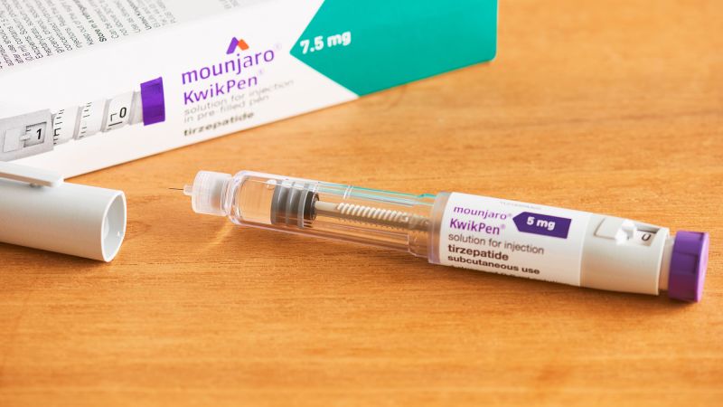 Вижте всички теми Връзка копирана Следвайте Ели Лили ще увеличи