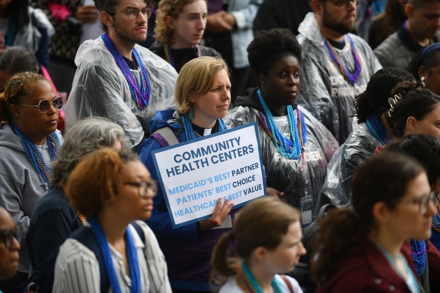 La gente protestará en los recortes de Medicaid en Washington, DC, el 22 de mayo.
