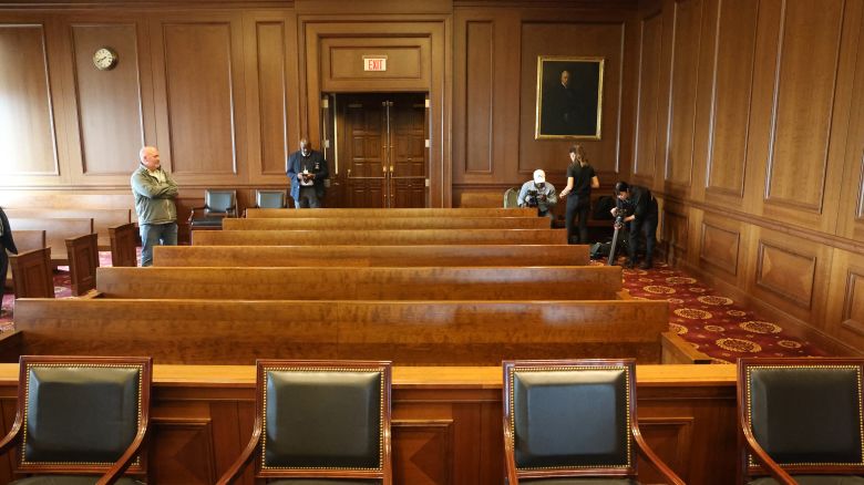 Vista de una sala del tribunal federal similar a la sala donde se lleva a cabo el juicio por tráfico sexual de Sean Combs en el Tribunal Federal de Distrito de Manhattan el 6 de junio de 2025 en la ciudad de Nueva York.