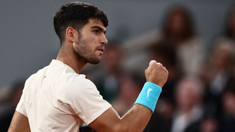 Carlos Alcaraz reaches second straight final at Roland Garros as Lorenzo Musetti retires