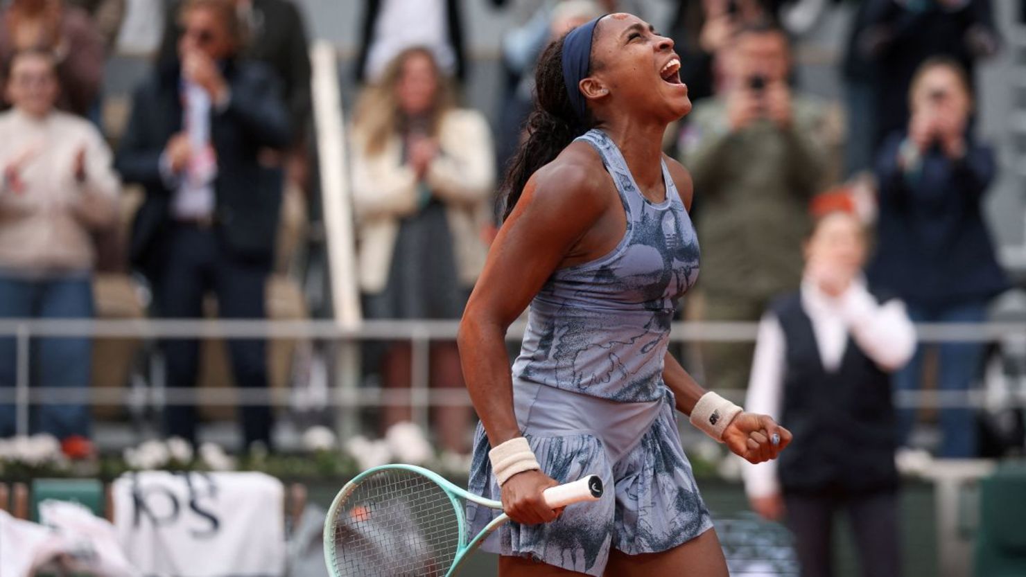 La estadounidense Coco Gauff celebra tras ganar Roland Garros.