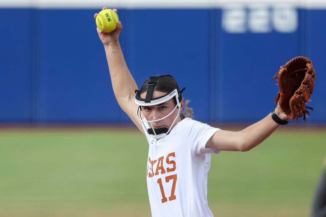 Teagan Kavan pitched a complete game to help lead the Longhorns to the win.