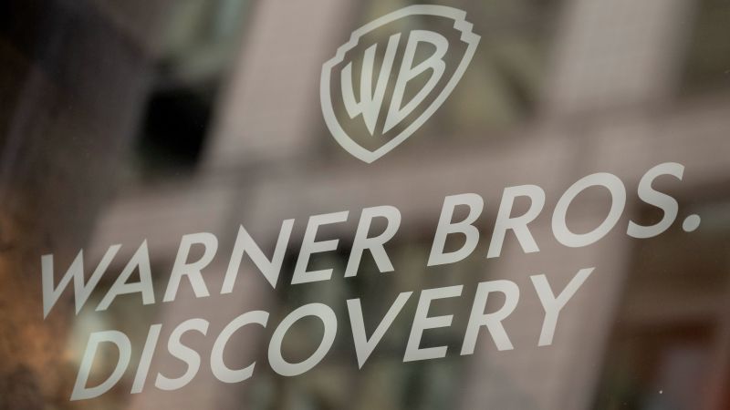A Paramount bid for Warner Bros. Discovery could ignite a bidding war, analysts say | CNN Business