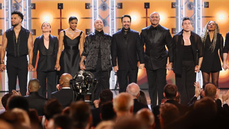 The original cast of ‘Hamilton’ reunites on the Tonys stage with rousing performance