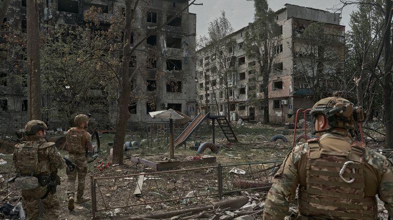 POKROVSK, UKRAINE - JUNE 19: Evacuation of civilians from the city by the forces of the National Police of Ukraine "White Angels" unit on June 19, 2025 Pokrovsk, Donetsk region, Ukraine. (Photo by Kostiantyn Liberov/Libkos/Getty Images)
