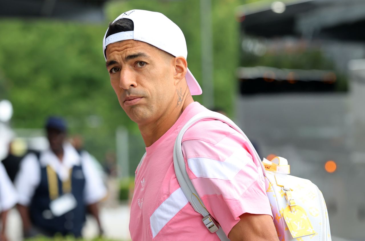 Luis Suarez arrives at the Mercedes-Benz Stadium on June 19, 2025 in Atlanta, Georgia.