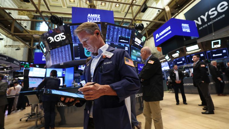 
                            The S&P 500 is taking a $9.8 trillion roundtrip. Here’s what’s going on