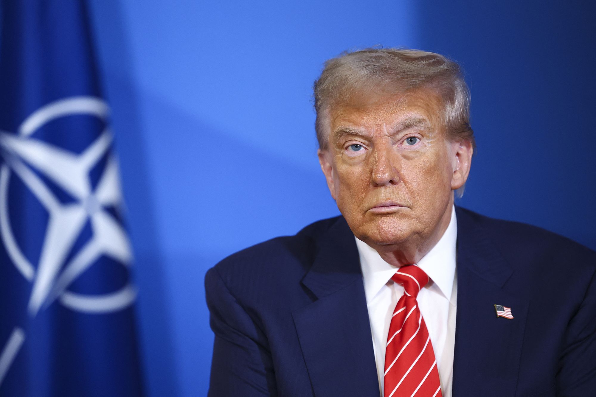 Trump says 'not looking' to deliver long-range missiles to Ukraine, even as offensive weapons remain on table | CNN Politics