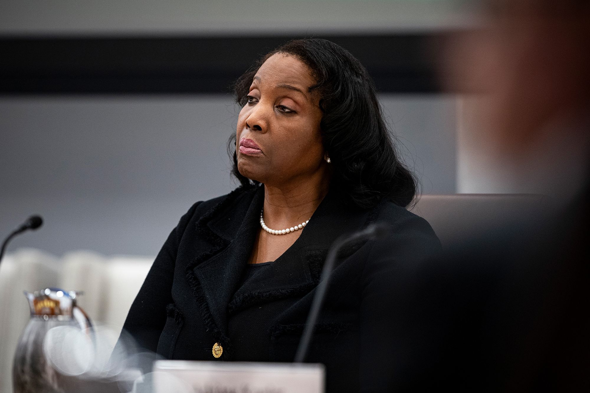 Justice Department signals probe of Fed Governor Lisa Cook, as housing  official says a third property is now under scrutiny | CNN Business