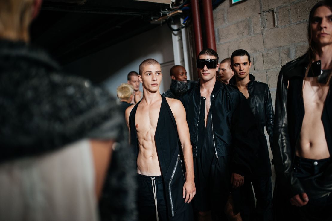 Dans les coulisses du Rick Owens Show.