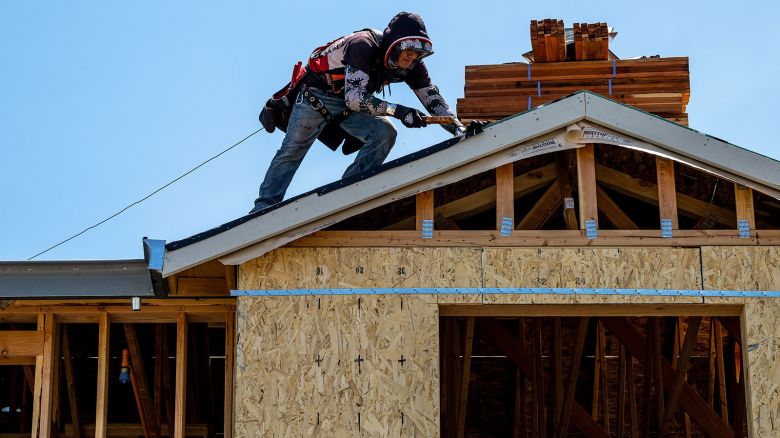 Economists expect that job growth slowed in June to 115,000 jobs and that the unemployment rate rose to 4.3%.