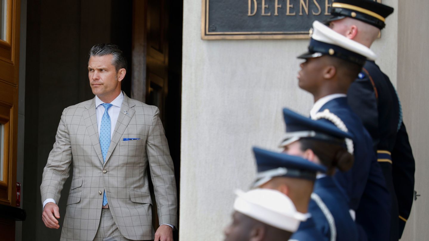 ARLINGTON, VIRGINIA - JULY 01: U.S. Secretary of Defense Pete Hegseth waits for the arrival of Indian Minister of External Affairs Subrahmanyam Jaishankar during an Honor Cordon at the Pentagon on July 01, 2025 in Arlington, Virginia. The two leaders met at the Pentagon to discuss defense initiatives and military cooperation between India and the United States. (Photo by Kevin Dietsch/Getty Images)