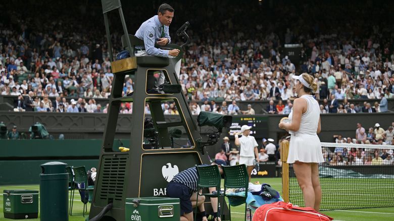 Anastasia Pavlyuchenkova speaks to umpire Nico Helwerth during her match against Sonay Kartal.