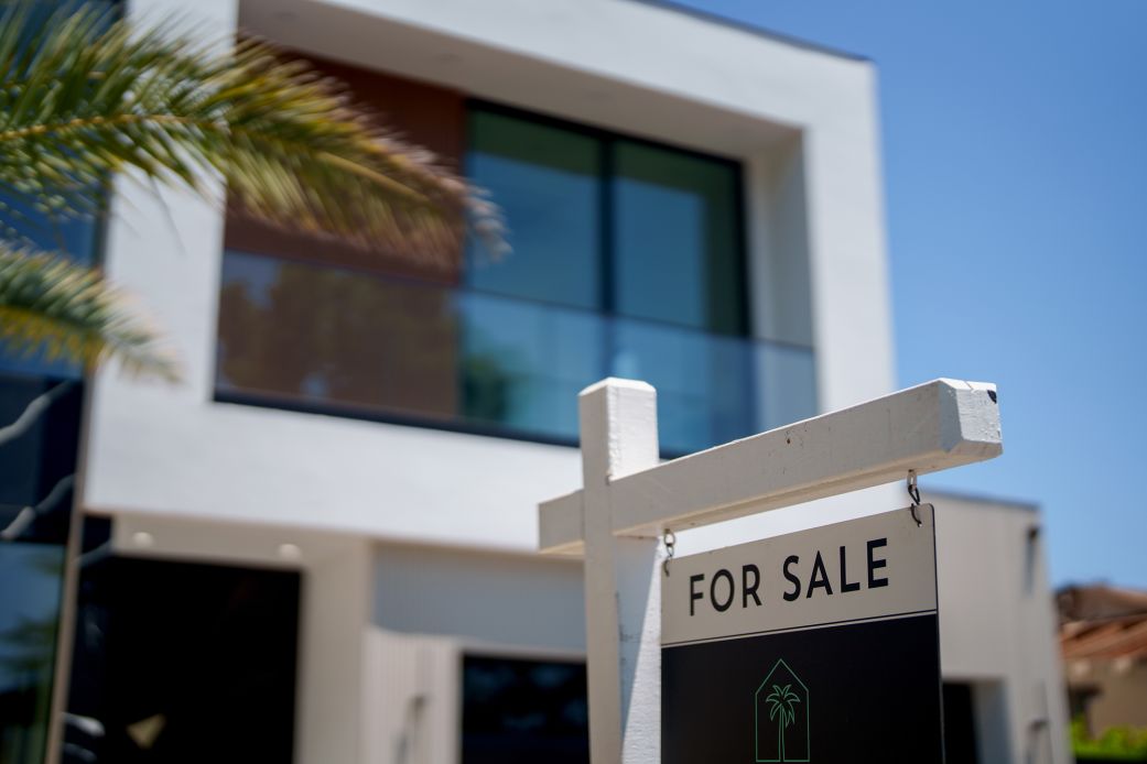 There are some signs that the lack of enthusiasm from house hunters across the country is translating into softening sales prices.
